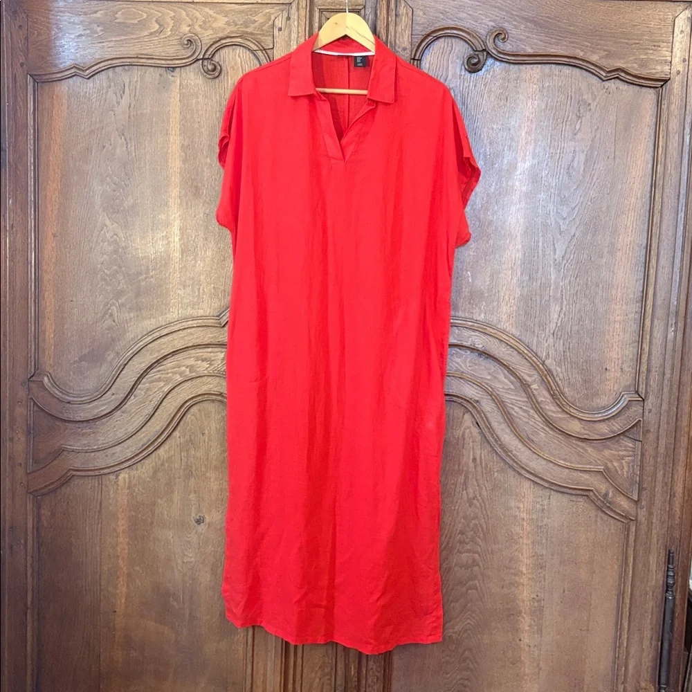 Tahari Linen V-Neck Collared Maxi Shift Dress - Picture 2 of 12
